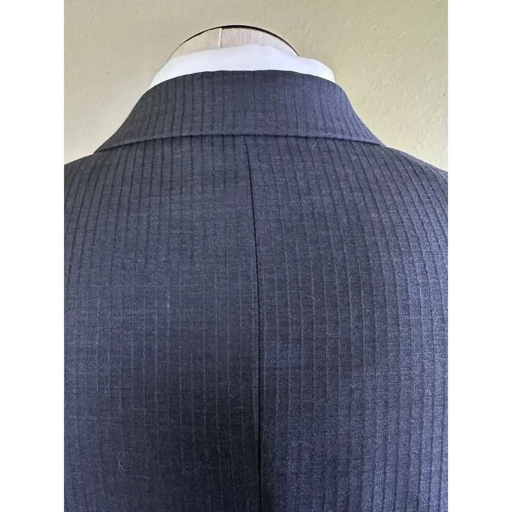 Calvin Klein 44L Men Blazer Dark Grey Sport Coat 2 Button 1 Vent pin stripe - Picture 8 of 14